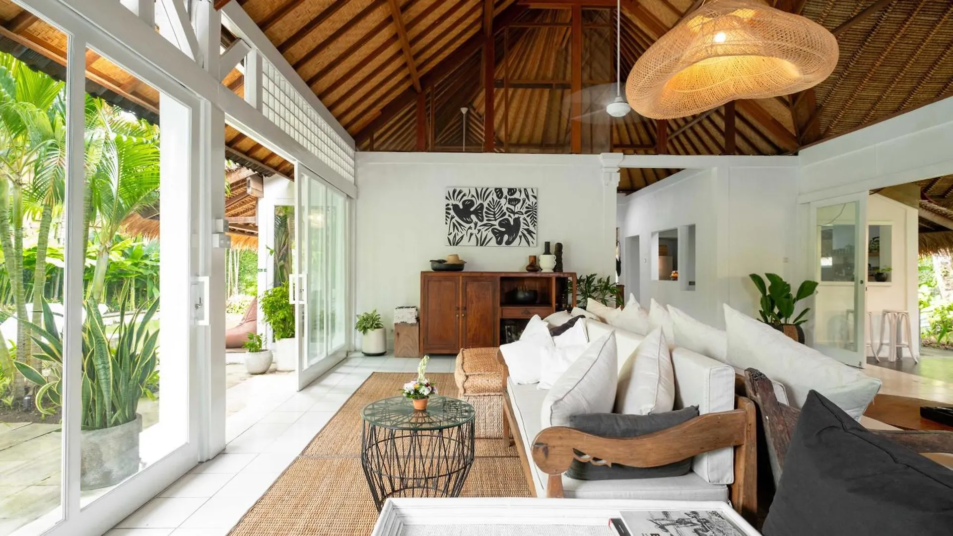 Villa Celeste By Villa Finder Seminyak